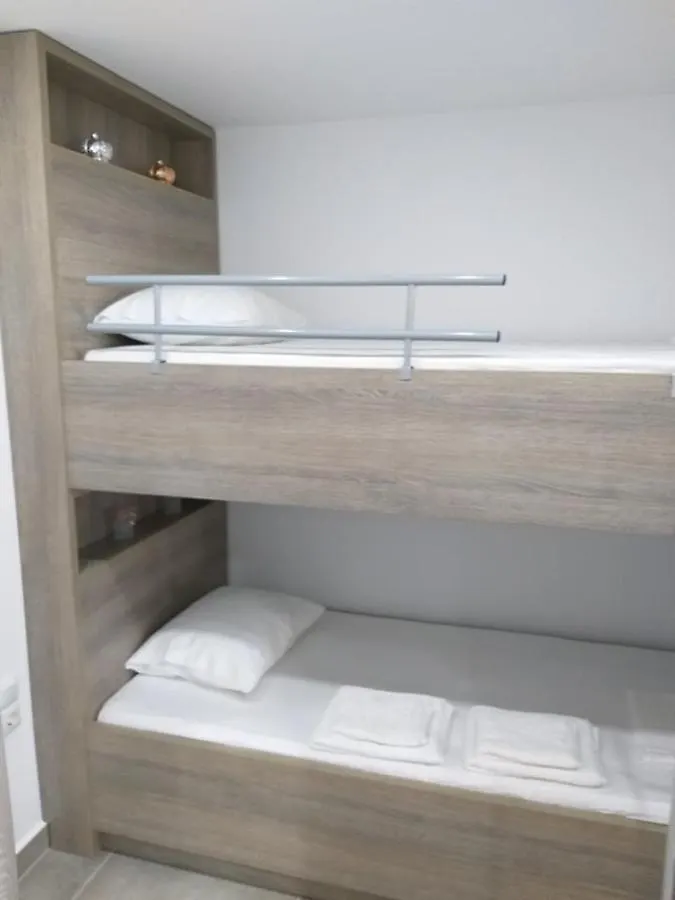 Full Apartment With Private Garden Murzi